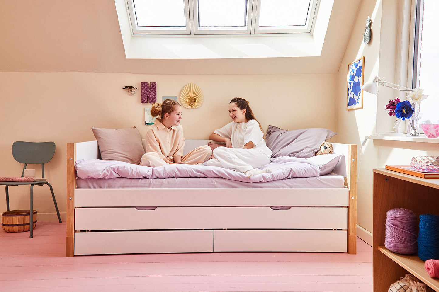 FLEXA Nor Daybed with trundle and 2 drawers-Little Nordic